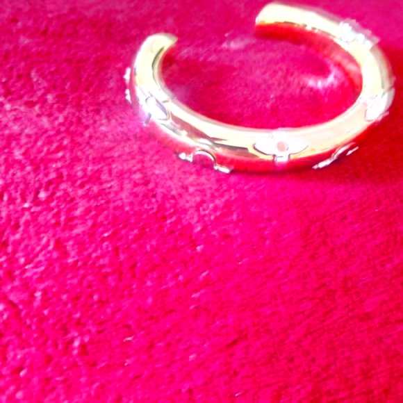 Louis Vuitton Daily Monogram Bracelet Gold Color - Picture 3 of 13